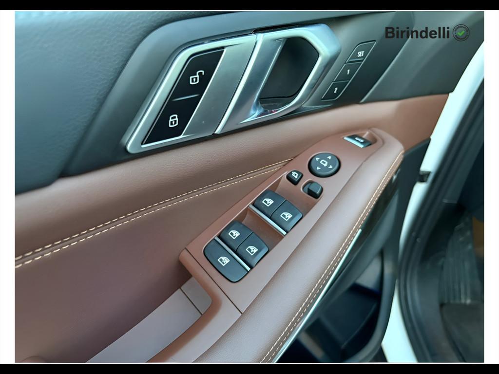 BMW X5 xdrive30d mhev 48V xLine auto