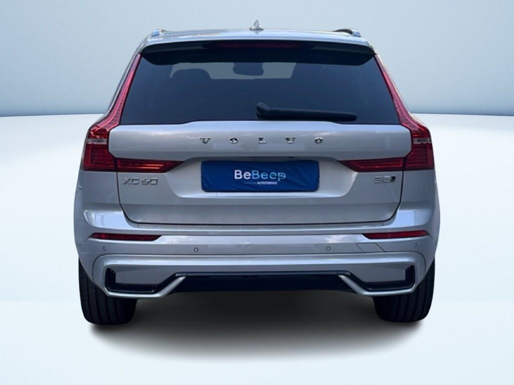 Volvo XC60 2.0 b5 Ultimate Dark awd auto
