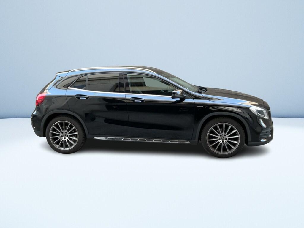 Mercedes GLA 180 Premium auto