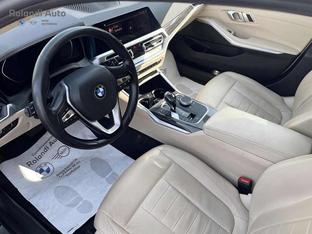 BMW Serie 3 320d Touring Luxury auto