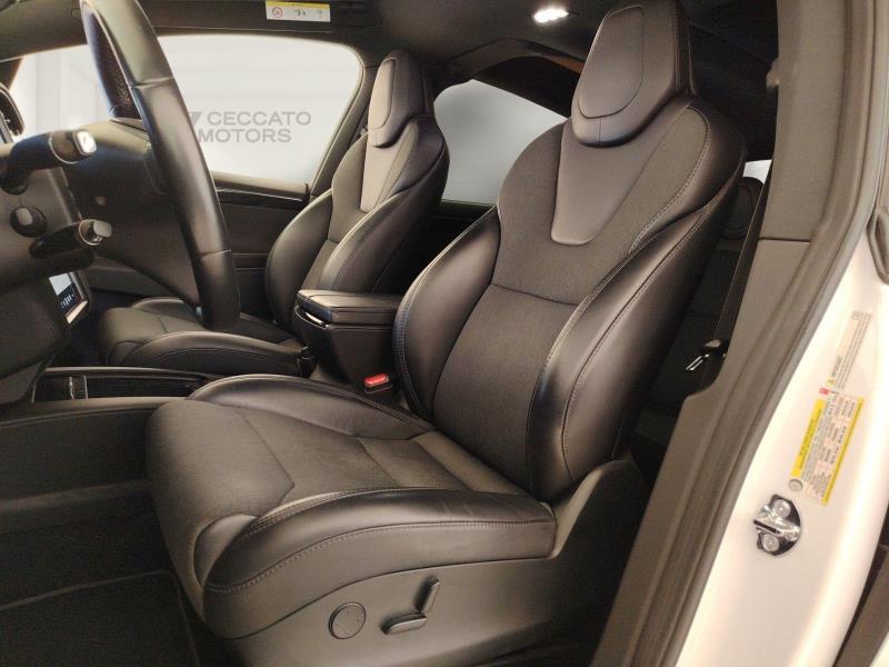 Tesla Model X 75 D