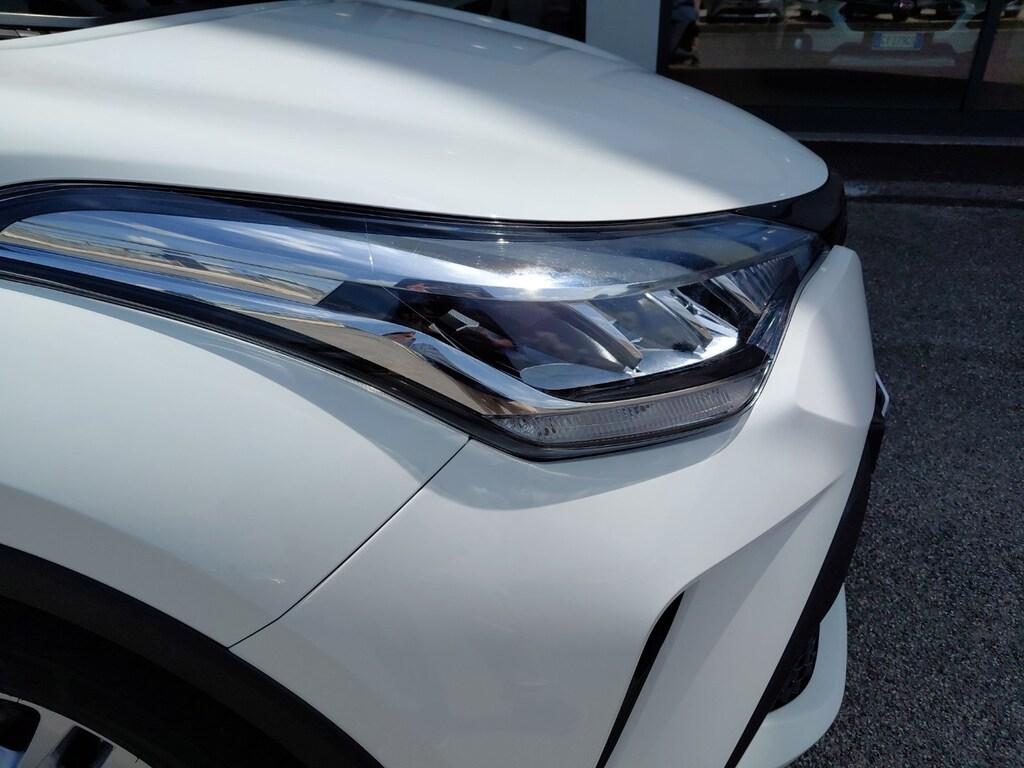 Toyota C-HR 1.8h Active e-cvt