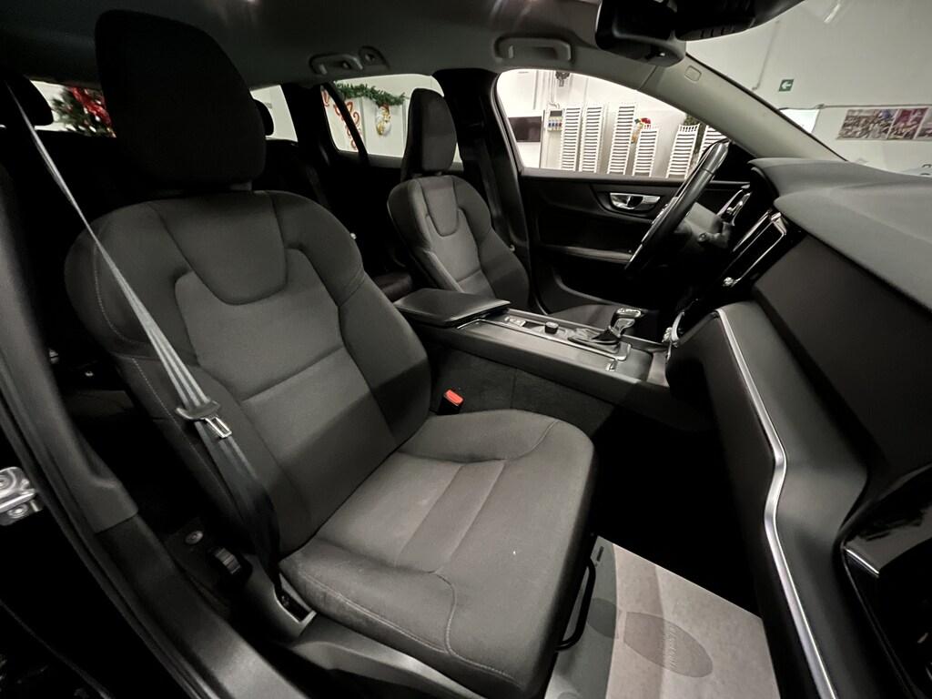 Volvo V60 2.0 D3 Inscription auto my21