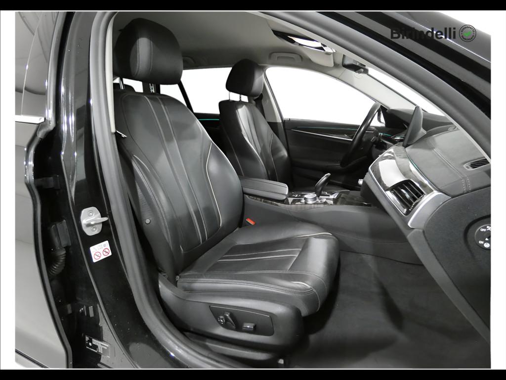 BMW Serie 5 520d Touring mhev 48V Luxury auto