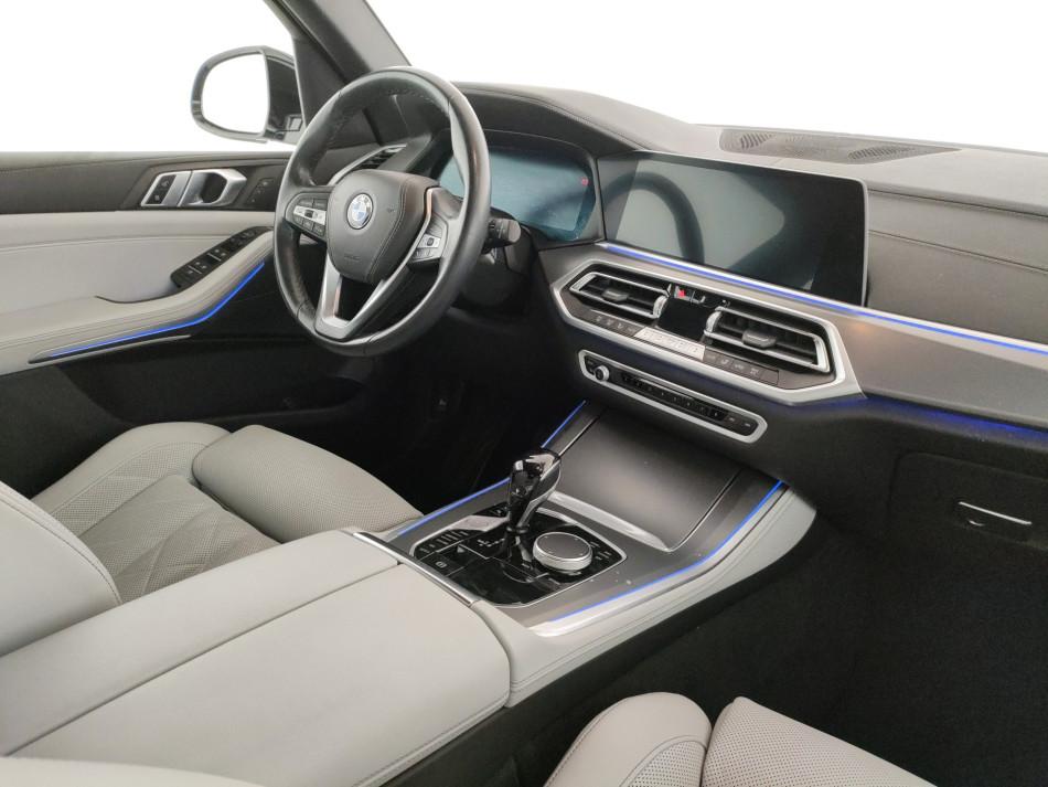 BMW X5 xdrive30d mhev 48V xLine auto