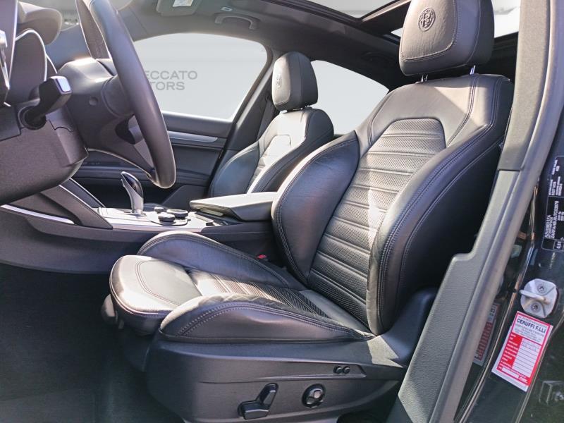 Alfa Romeo Stelvio 2.2 t Business Q4 210cv auto