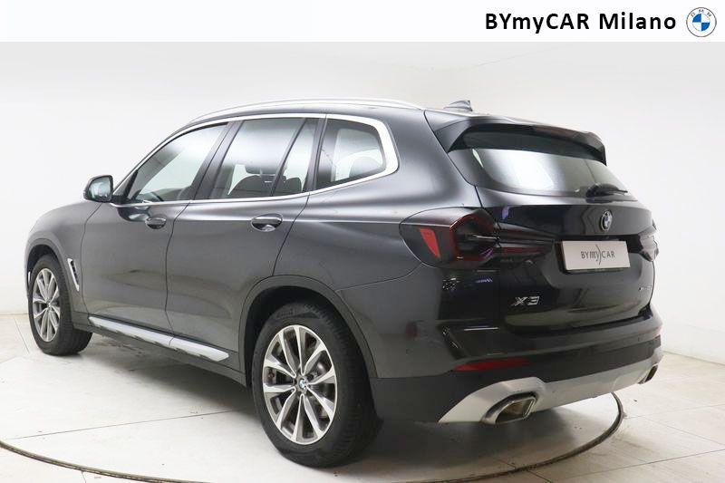 BMW X3 xdrive20d mhev 48V auto