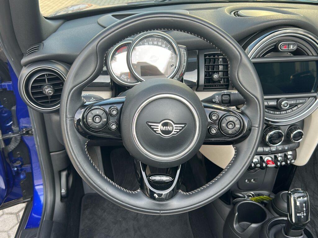 Mini Cooper SD Cabrio 2.0 Cooper SD Hype Auto