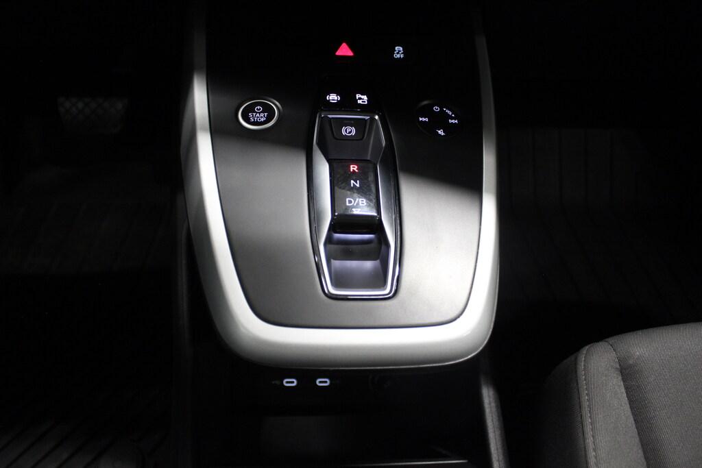 Audi Q4 e-tron 45 Business Advanced quattro