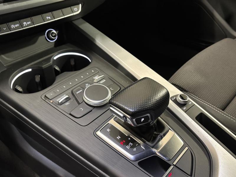 Audi A4 Avant 35 2.0 tdi S Line Edition 150cv s-tronic