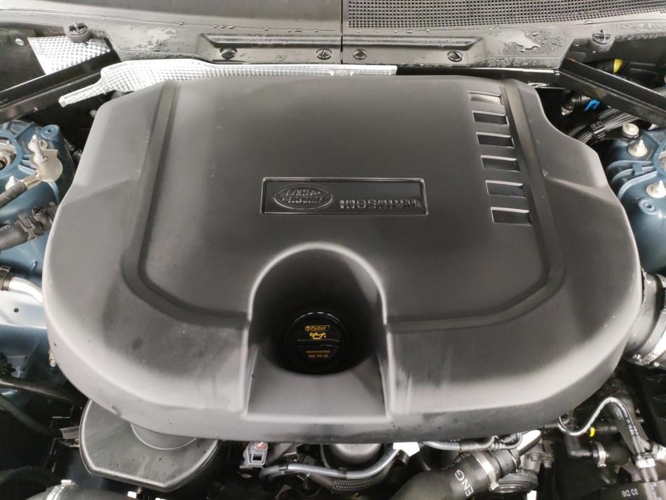 Land Rover Defender 130 3.0d i6 mhev Outbound awd 300cv auto 5p.ti