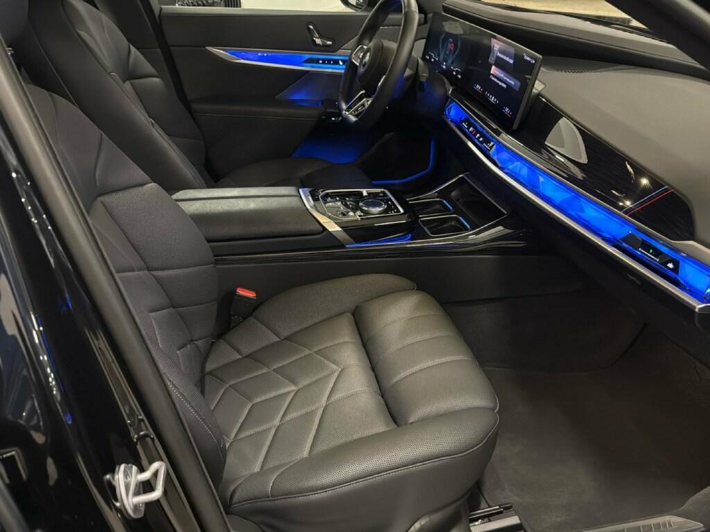 BMW Serie 7 i7 xdrive60 Msport