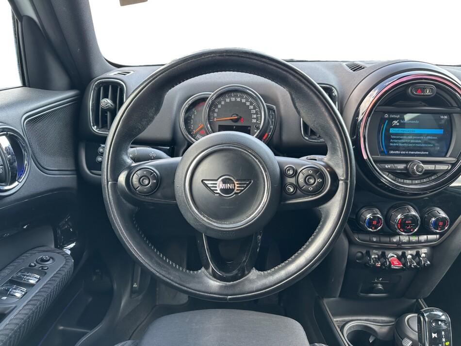 Mini Cooper D Countryman 2.0 TwinPower Turbo Cooper D Boost ALL4 Steptronic