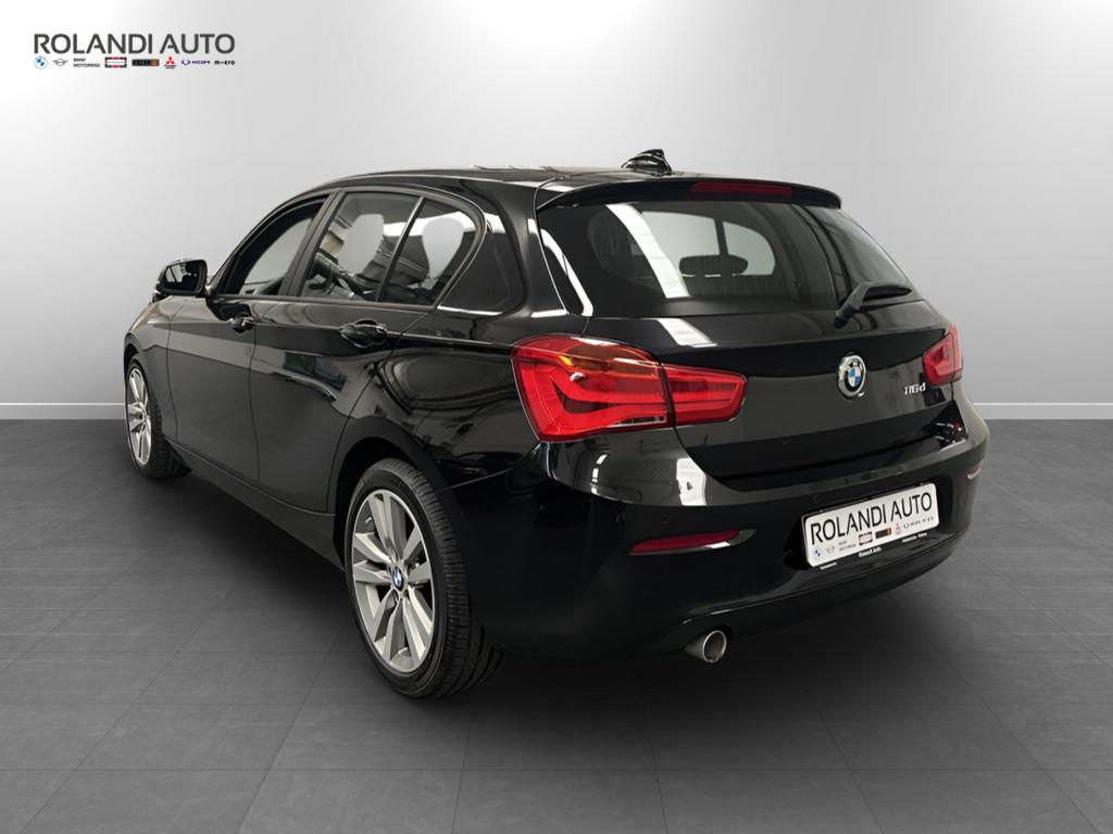 BMW Serie 1 116d Advantage 5p auto