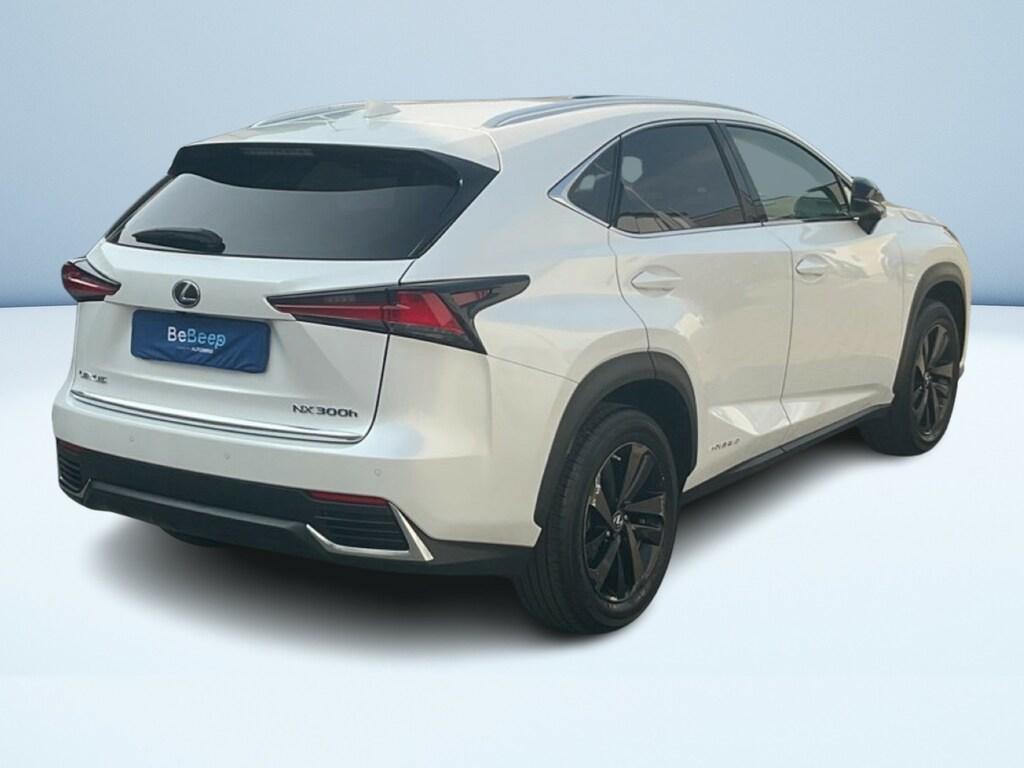 Lexus NX 300 h 2.5 Premium 4wd cvt