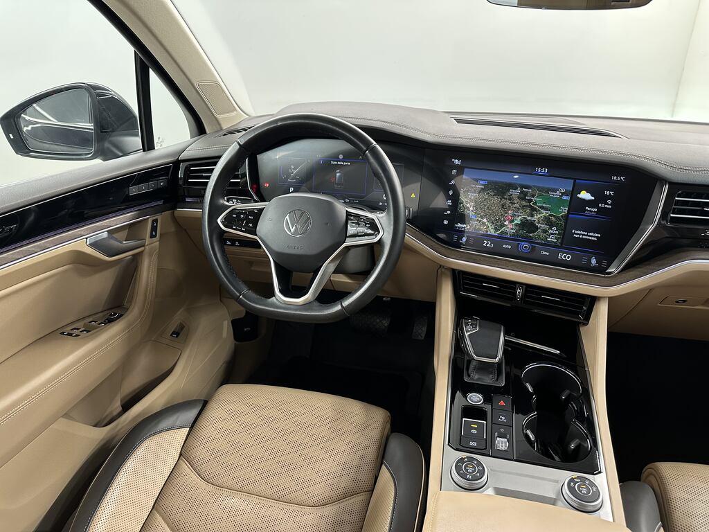Volkswagen Touareg 3.0 V6 tdi Atmosphere 231cv tiptronic