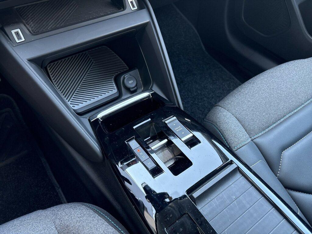 Citroen C4 1.5 bluehdi Shine s&s 130cv eat8