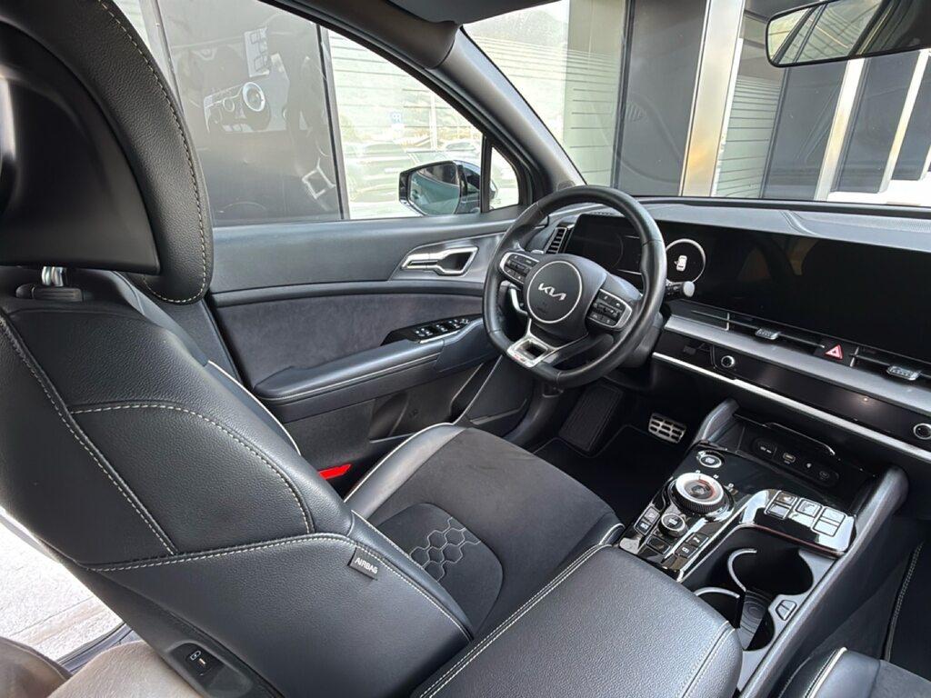 Kia Sportage 1.6 tgdi hev GT-line Panorama Sunroof at