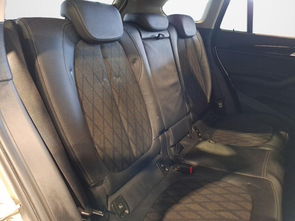 BMW X1 sdrive18d xLine auto my18
