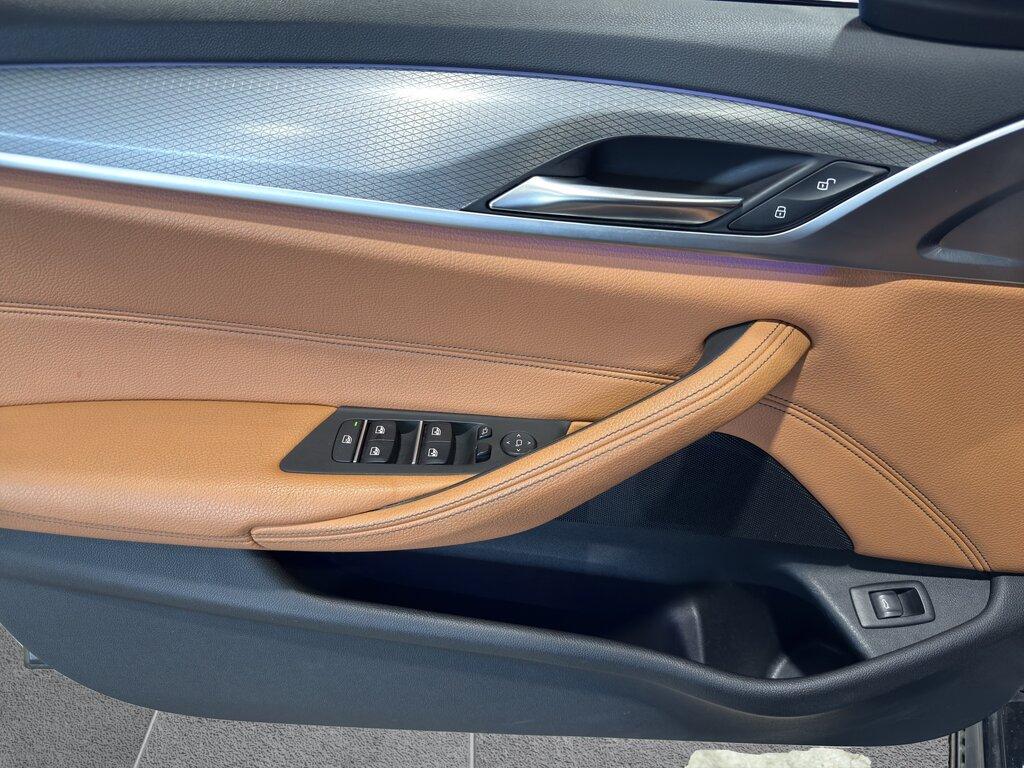 BMW Serie 5 520d Touring mhev 48V xdrive Msport auto