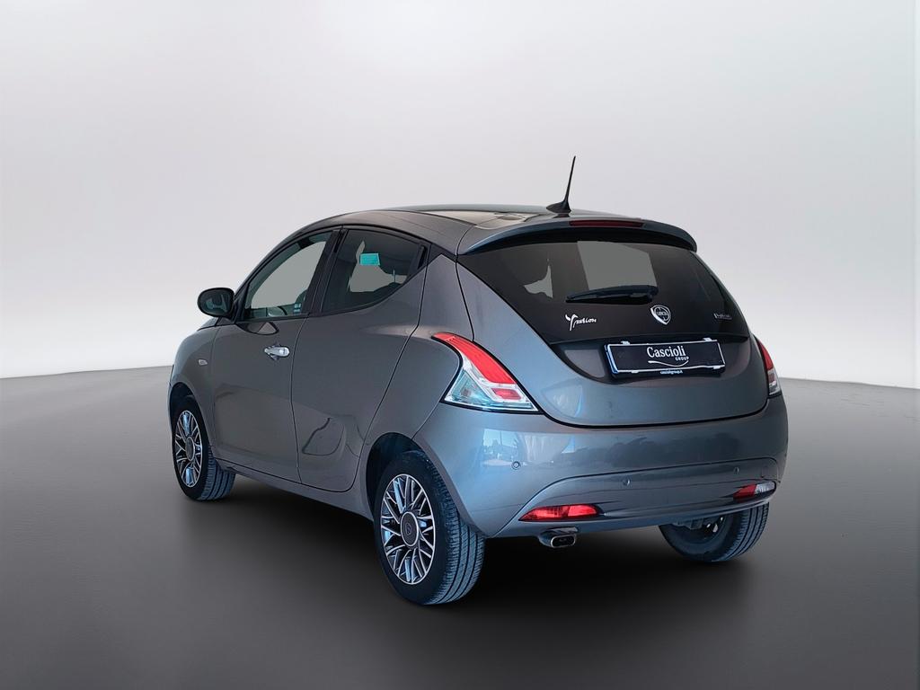 Lancia Ypsilon 1.0 hybrid Gold s&s 70cv
