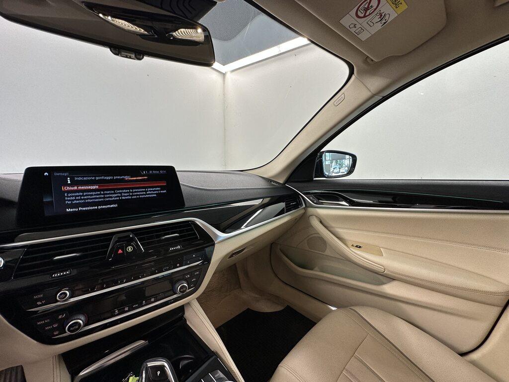 BMW Serie 5 520d Touring Luxury auto