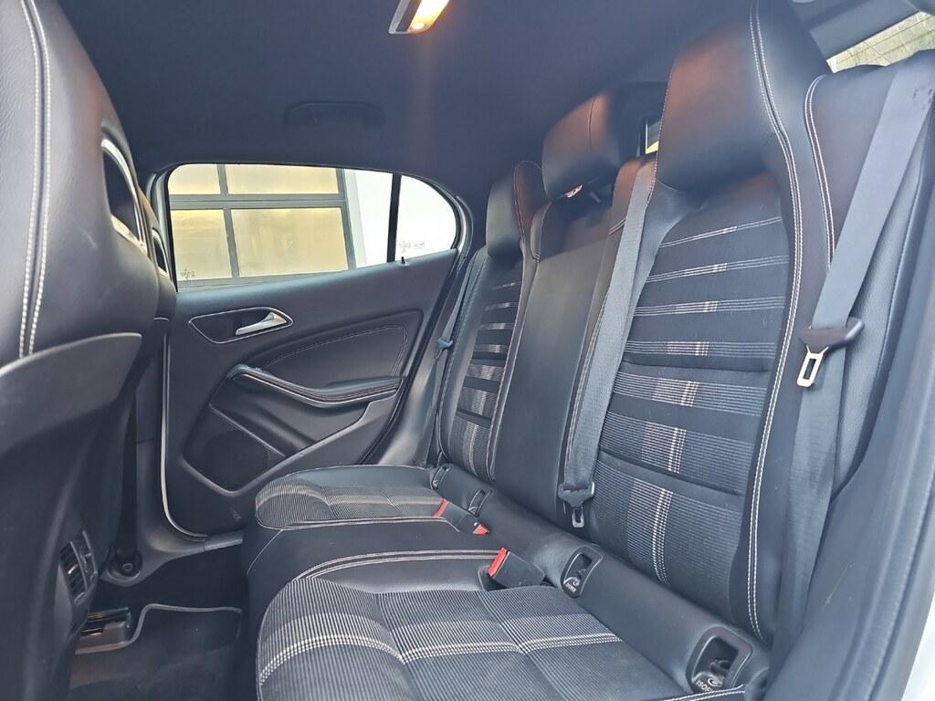 Mercedes GLA 200 Sport auto