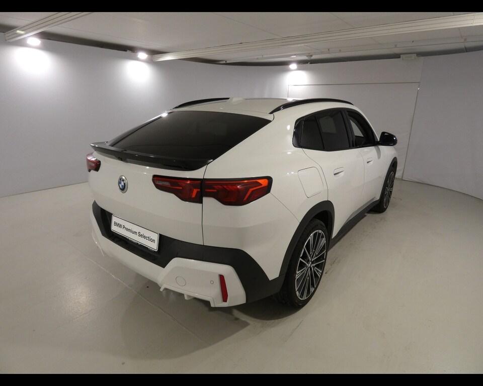 BMW X2 sdrive 18d auto