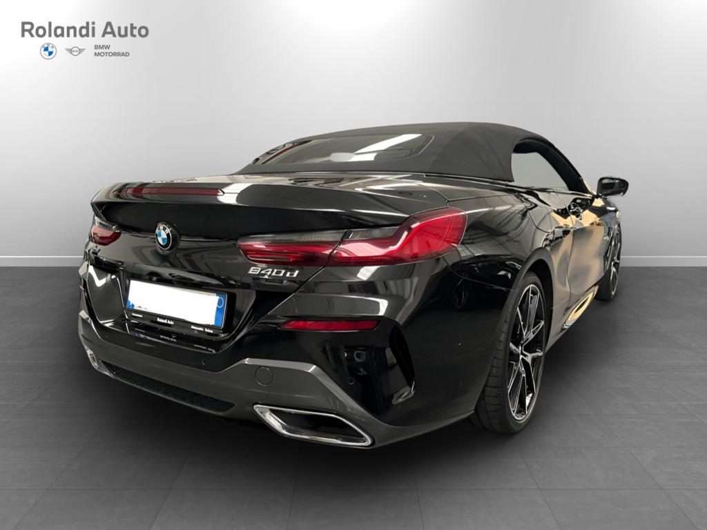 BMW Serie 8 840d Cabrio mhev 48V xdrive auto