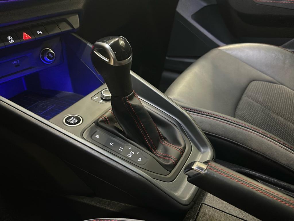 Audi A1 Sportback 40 2.0 tfsi Identity Black 207cv s-tronic