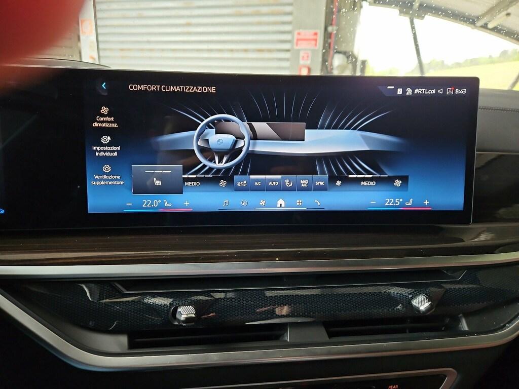 BMW X5 xdrive40d mhev 48V Msport auto