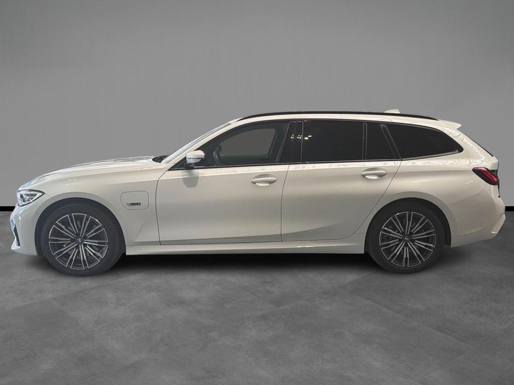 BMW Serie 3 320e Touring Luxury auto
