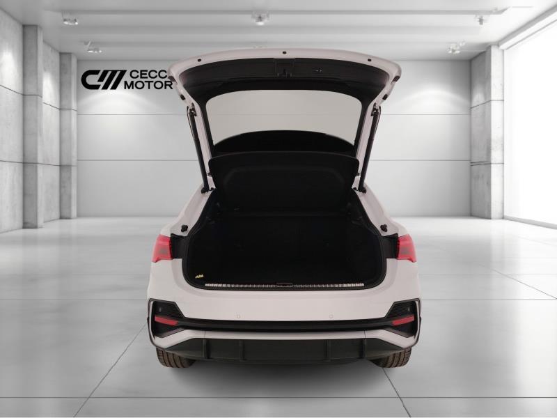 Audi Q3 Sportback 35 2.0 tdi s-tronic