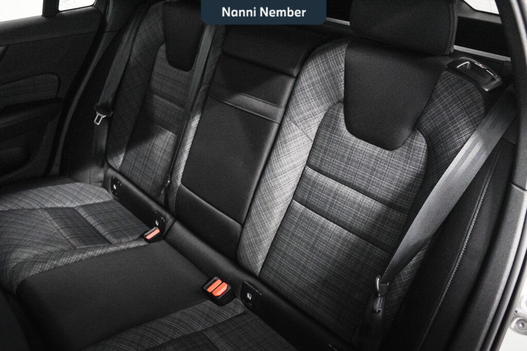 Volvo V60 2.0 b4 Core auto