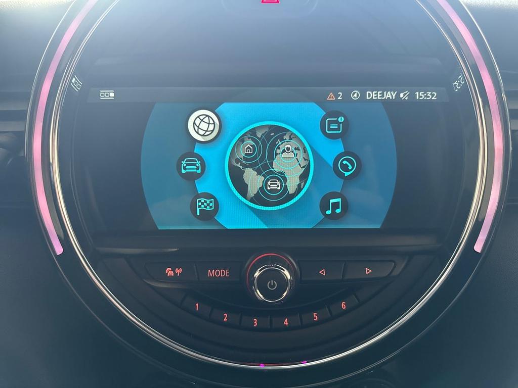 Mini Cooper D Cabrio 1.5 Cooper D