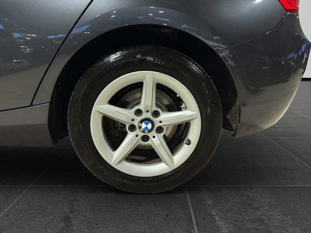 BMW Serie 1 118d Advantage 5p auto