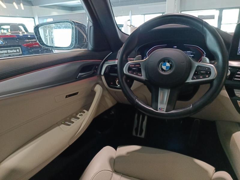 BMW Serie 5 530d Touring mhev 48V xdrive Msport auto