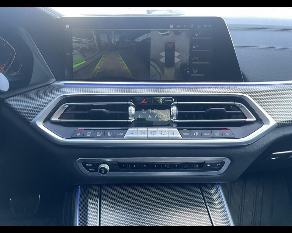 BMW X5 xdrive40d mhev 48V Msport auto