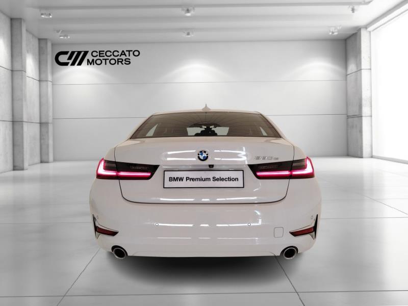 BMW Serie 3 330e Luxury auto