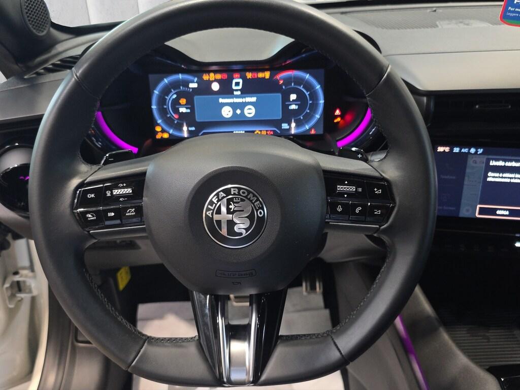 Alfa Romeo Alfa Romeo Junior 1.2 ibrida Speciale 136cv edct6