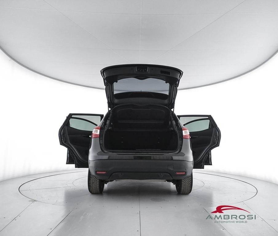Nissan Qashqai 1.5 dci Tekna 110cv