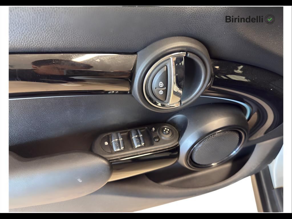 Mini Cooper 1.5 TwinPower Turbo Cooper Business DCT