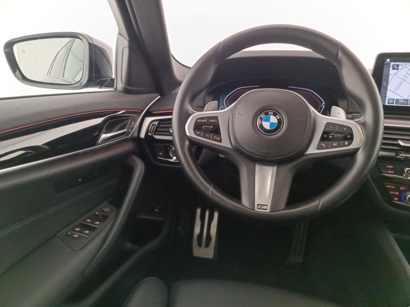 BMW Serie 5 520d Touring mhev 48V xdrive Msport auto