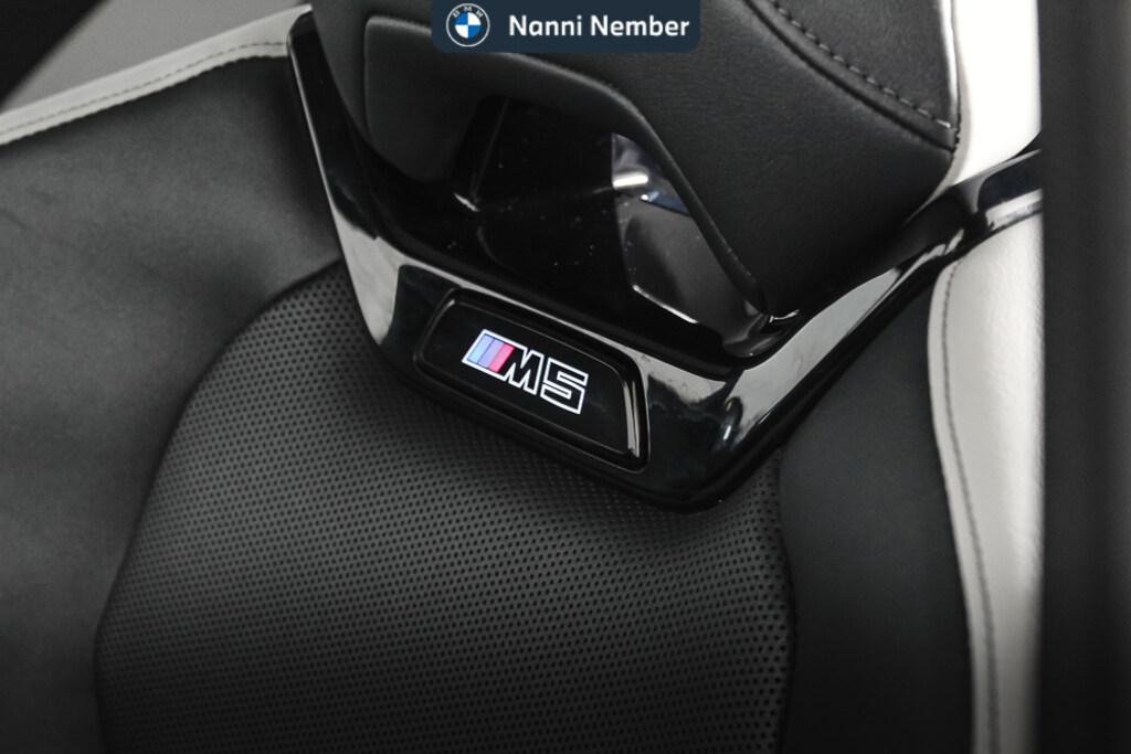 BMW M5 Touring 4.4 727cv auto