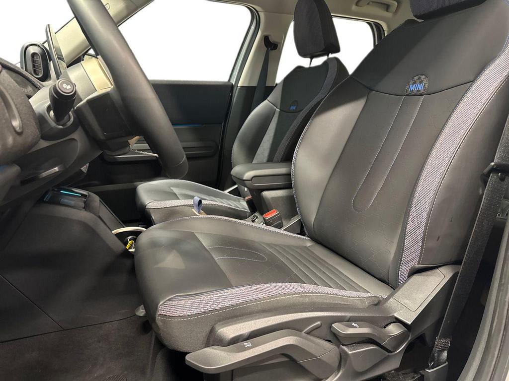 Mini Mini Countryman 1.5 48V C Classic auto