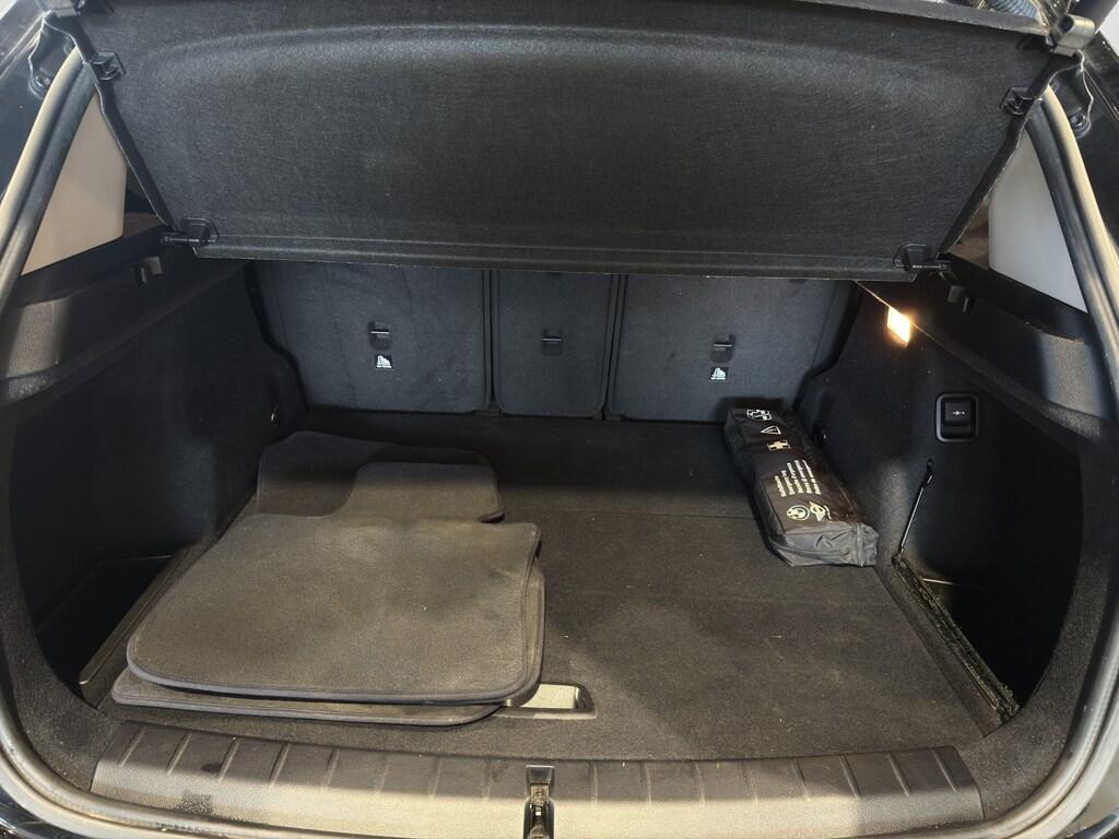 BMW X1 sdrive16d Business my18