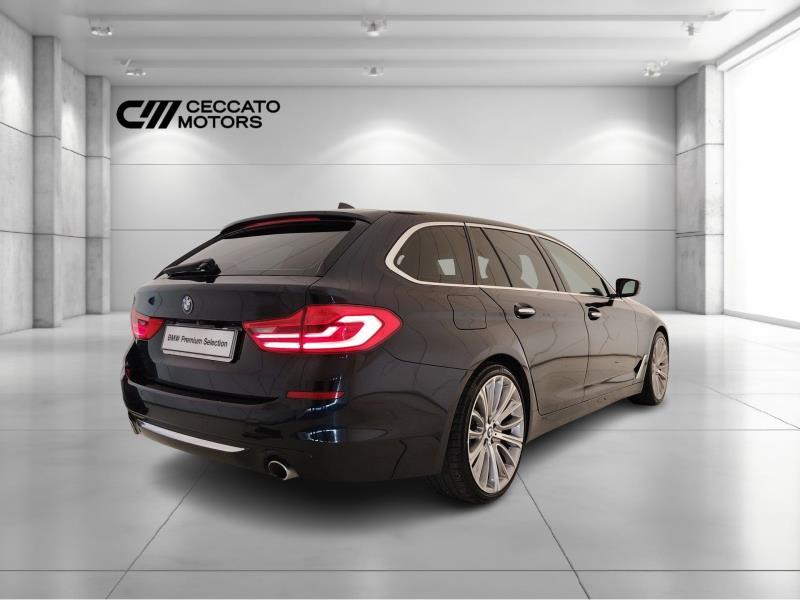 BMW Serie 5 530d Touring xdrive Luxury 249cv auto