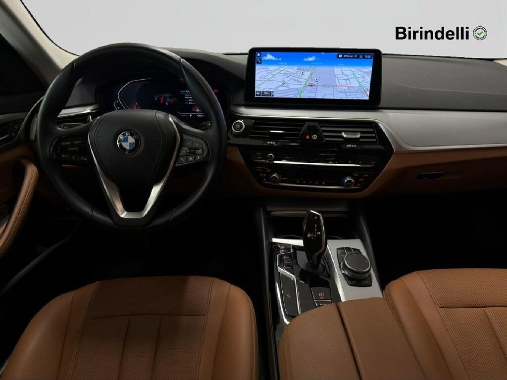BMW Serie 5 520d mhev 48V xdrive Business auto