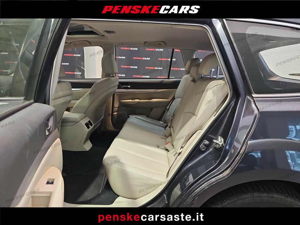 Subaru Outback 2.5i Exclusive lineartronic