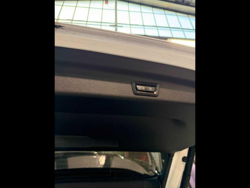 BMW X1 xdrive20d mhev 48V X-Line auto